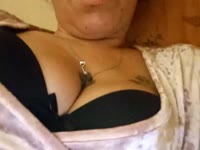 yola soy una chica , simpática me gusta mucho el morbo y el juego guarrete hacer guarrería con ustedes y para ustedes lo vamos a pasar muy bien soy muy ardiente, y con ganas de todo conoceme ...también hago chows privado por Skype preguntarme en privado os espero enmi casa y espero os guste lo que veáis muxos besos