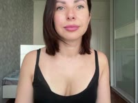 hey im sophie 38 yo and im MILF. im glad to see you in my room i hope we have fun.