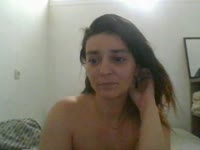 Hey coucou à toi, moi c’est Loly, 30 ans et maman de 4 enfants! Par ou commencer... Je suis une modèle webcam charismatique, sensuelle et très important: NATURELLE! J’adore créer un espace de confiance où l’on peut dialoguer, se découvrir et s’exprimer librement. Ceux qui me connaissent disent que je suis drôle, coquine, attentionnée, pipelette et très curieuse ^^. Je fais en sorte que mes visiteurs se sentent à l’aise, désirés et importants. Ici, il ne s’agit pas seulement de regarder : je t’invite à vivre une vraie histoire de connexion, d’intimité et de plaisir partagé Je suis une personne qui ose aimer et haïr, parfois très douce et parfois très sauvage.Bref c’est moi Loly 30ans et maman de 4 enfants