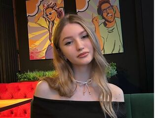 chat room livesex ClarineTimson