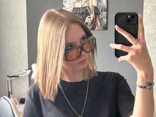 masturbating webcam girl ElidaGonchoff