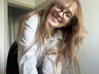 webcam babe EmiliaWeber