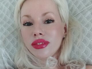 hot chat room LaymaFlay