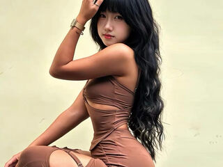 webcamgirl chatroom LouiseEve
