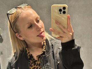 hot girl cam picture LucilleWiste