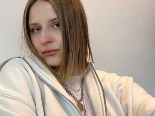 nude webcamgirl RebeccaBellore