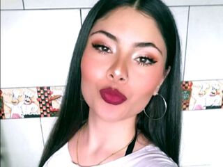 cam girl playing with dildo ScarlettReven