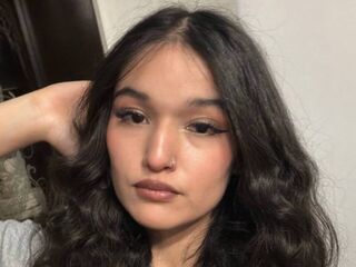 masturbating cam girl SorayaBenezra