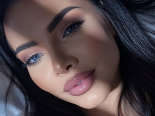 online chat CaitlynEva