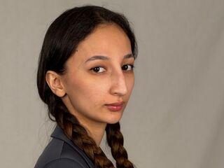 girl fingering bald pussy ElmiraEasom