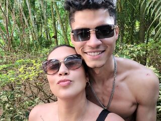 free webcam chatroom JosephandSarah