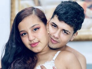 live free chat RosaAndTadeo