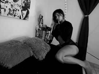 girl latex fetish sex cam AntonellaBrow