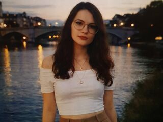 domina live webcam MazeHistoria