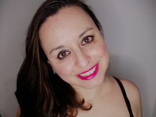 jasmin live sex show AdelaAlbaNatural