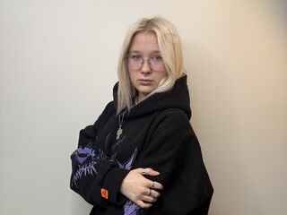 free adult cam AdelinaCostanti