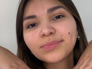 hot cam girl masturbating with sextoy AdriaKunstlinger