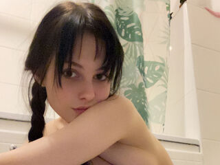 naked webcamgirl AgniXeny