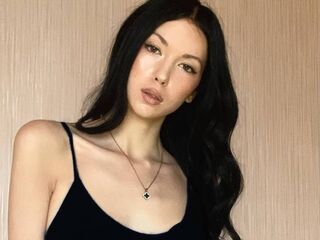 hot girl AishaWolf