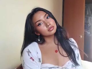 camgirl masturbating AlejaGreco