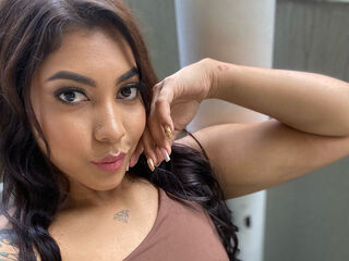 sexy camgirl AlexandraAniston