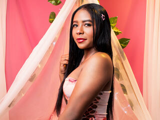 hot chatroom AliceBrunett