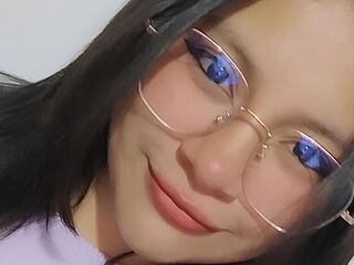 camwhore spreading pussy AllisonSmithe