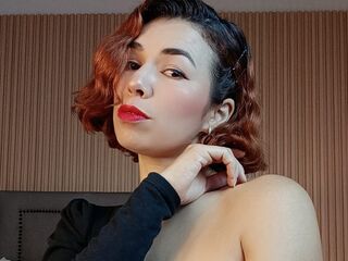 topless AmaraScarlet