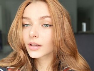 naked cam girl AmberEvens