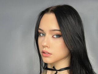 cam girl playing with sextoy AmberFish