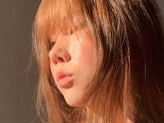 masturbating cam girl AmiraCorbell