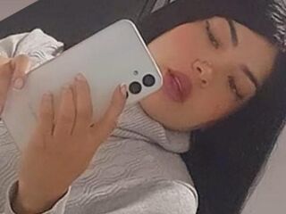 fingering camslut AmyMartins