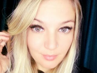 webcam strip tease show AnaysAnao