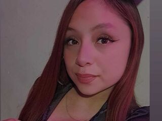 camwhore masturbating with vibrator AndySomers
