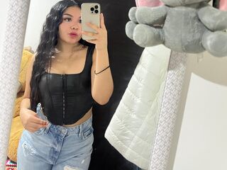 shaved pussy webcam AntonellaRay