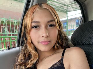 adult cam chat AntonellaVurgos