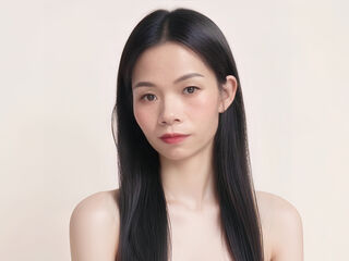 closeup webcam ArianaHuiHui