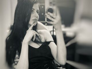 webcam girl chat room ArinaWeil