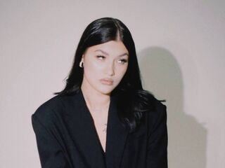 webcam strip tease show AsiaShifman