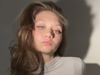 hot cam whore BrandiLiedberg