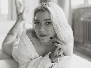 naughty camgirl BreanaAlosta