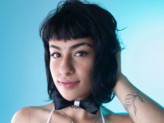 shower web cam BrianaBlake