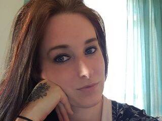 fingering webcam girl BrookeMoon