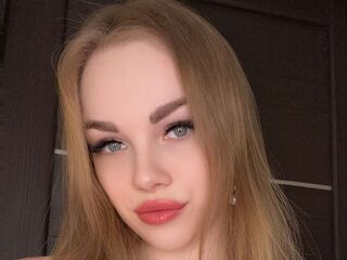 naked girl with live cam CamillaDerrick