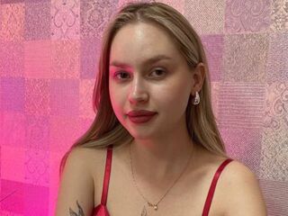 free jasmin cam CarolineCoxy