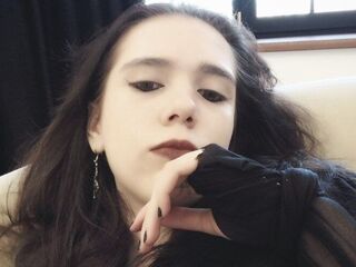 beautiful girlcam CatherineAtkins