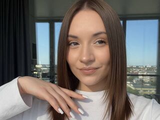 naughty cam girl fingering shaved pussy ClarethaPeffer