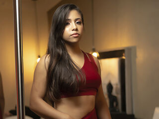 fingering cam whore CloheBell