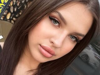 nude webcam girl CoraLennox