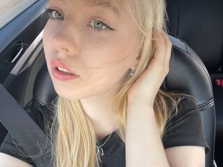 chatrubate cam girl DaisyMonro